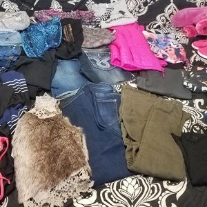 HUGE lot of womens clothing
